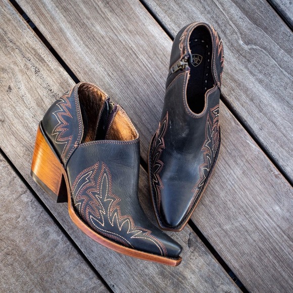 Ariat Shoes - NEW Ariat Jolene Cash Black Leather Western Booties Zip Snip‎ Toe Stacked Heel